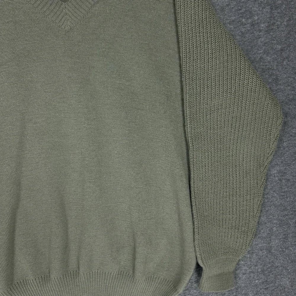 Barbour Sweater Mens XL Green V-neck D675 Fine Knit Pure New Wool Scotland - Picture 3 of 13